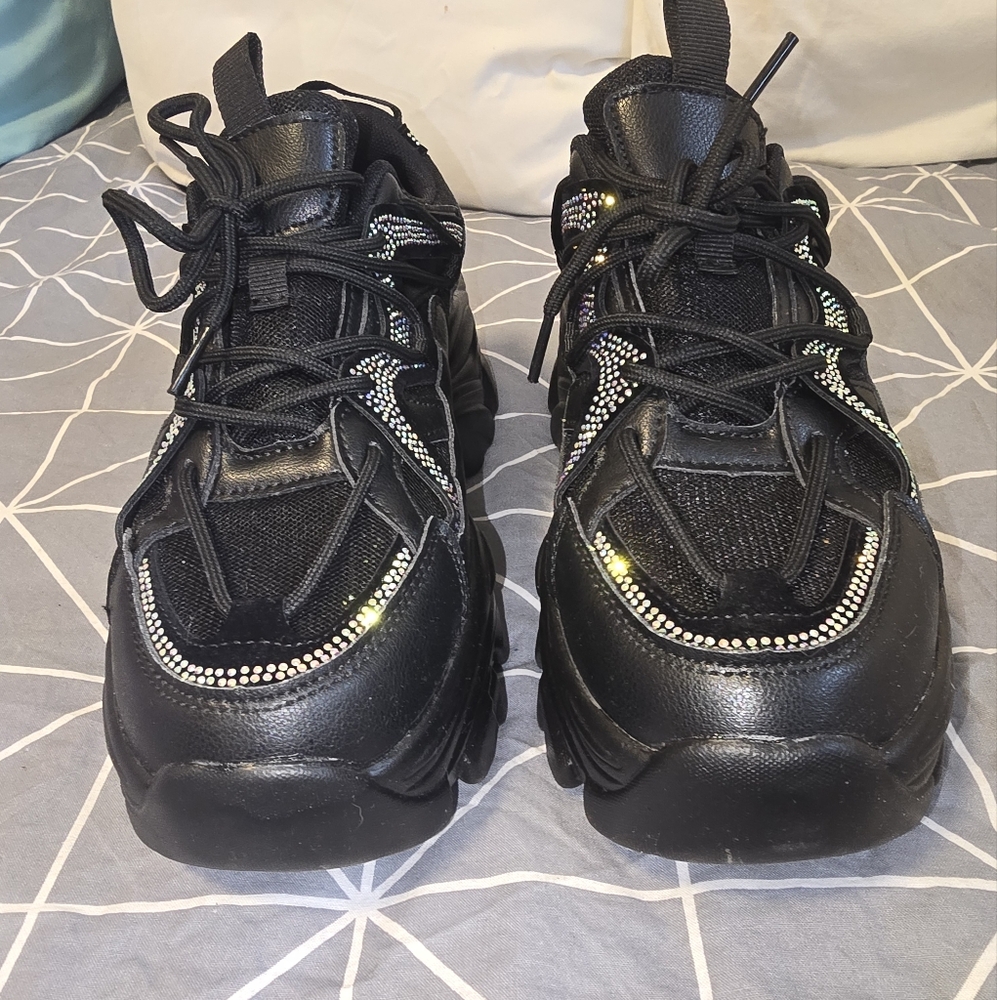 Chunky sneakers